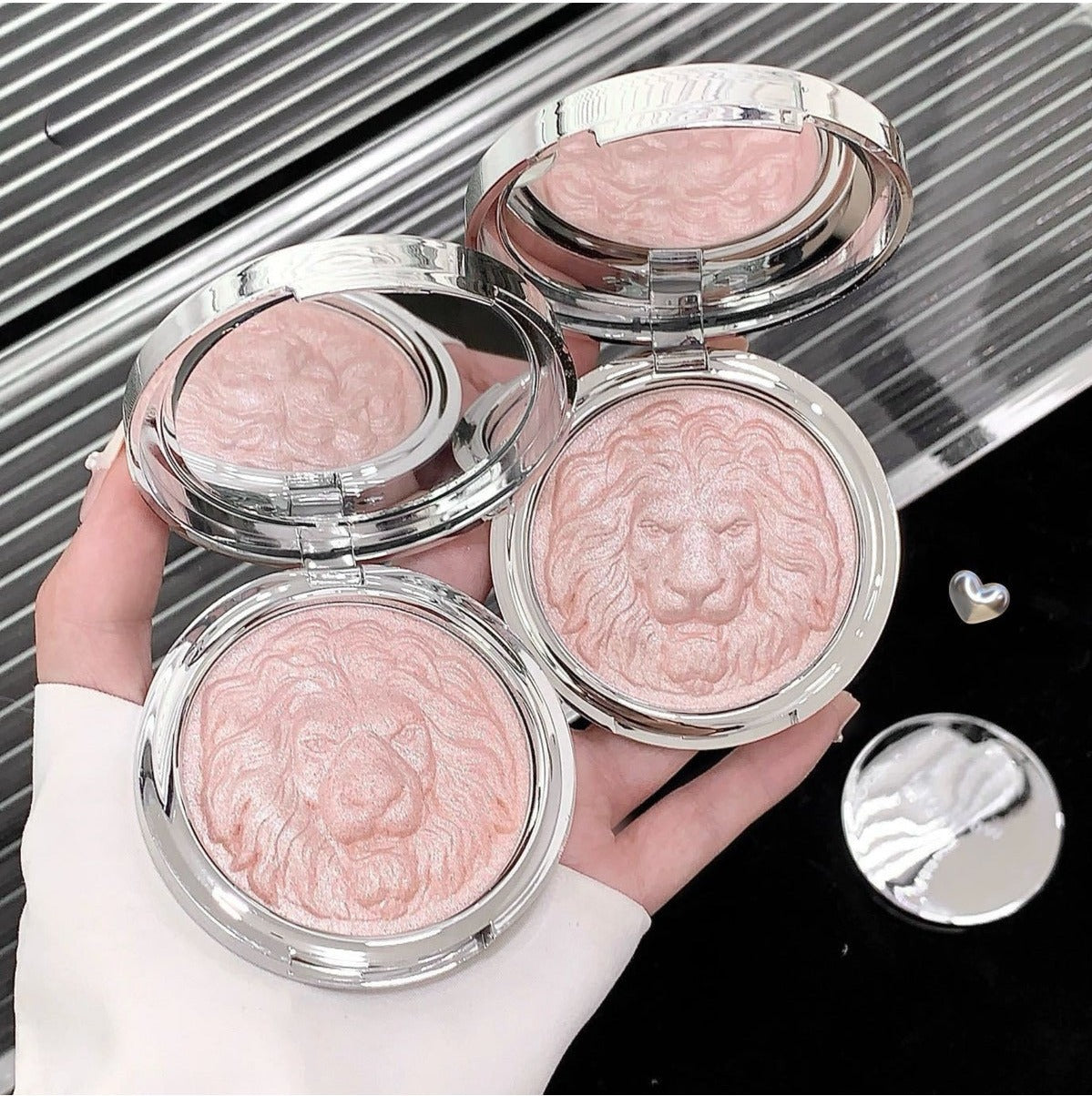 Lion Serisi Sedefli Highliter Aydınlatıcı